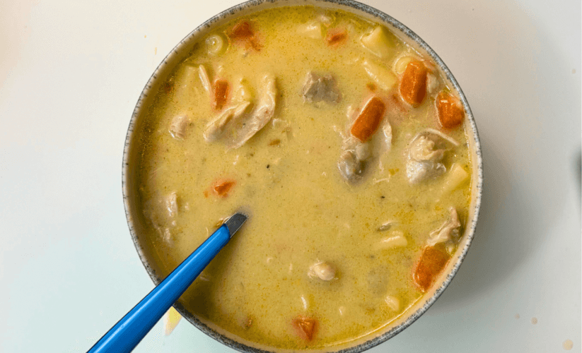 Εύκολη Κοτόσουπα One Pot με Γιαούρτι